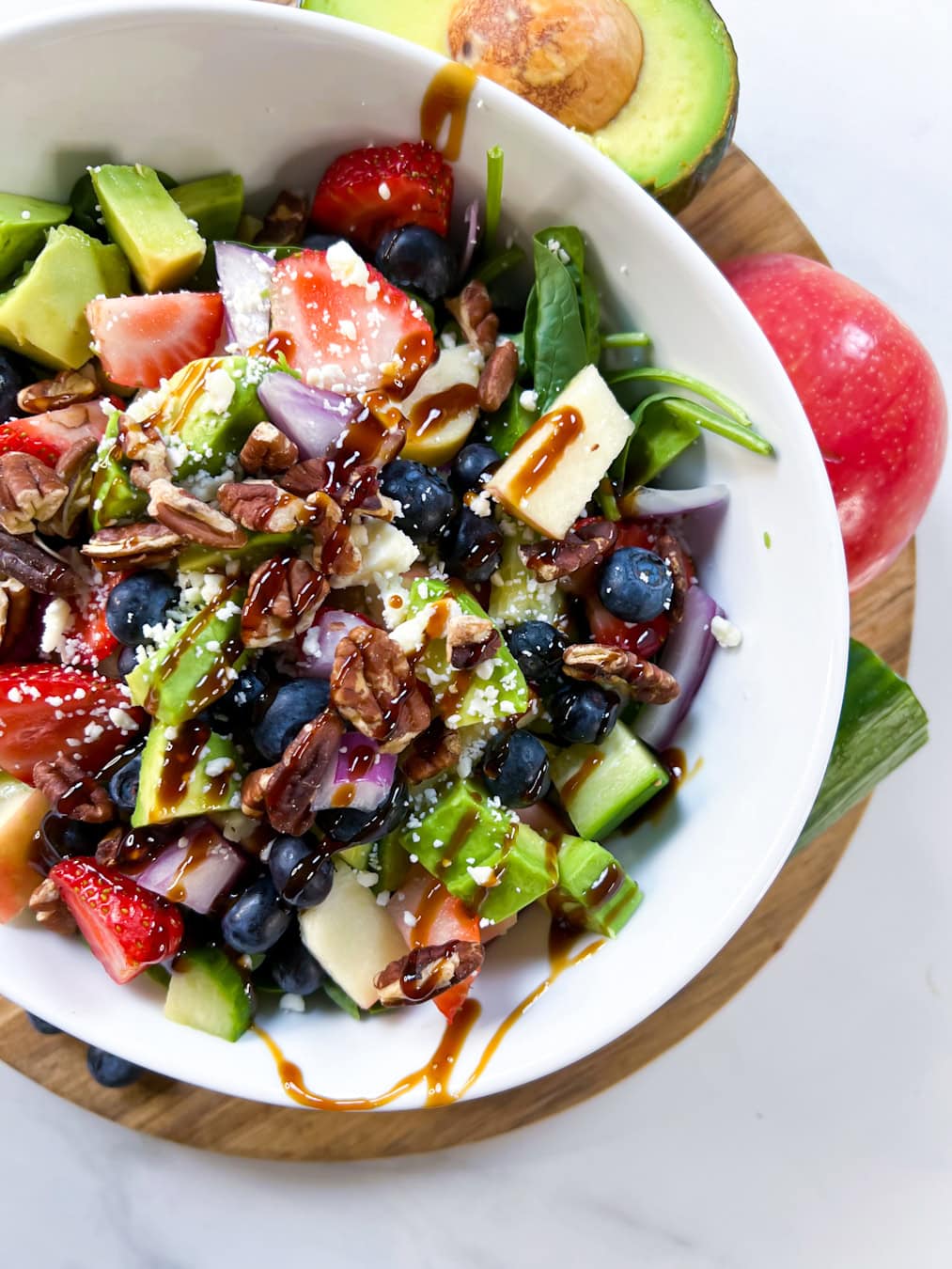 Simple Berry Pecan Spinach Salad Entirely Emmy