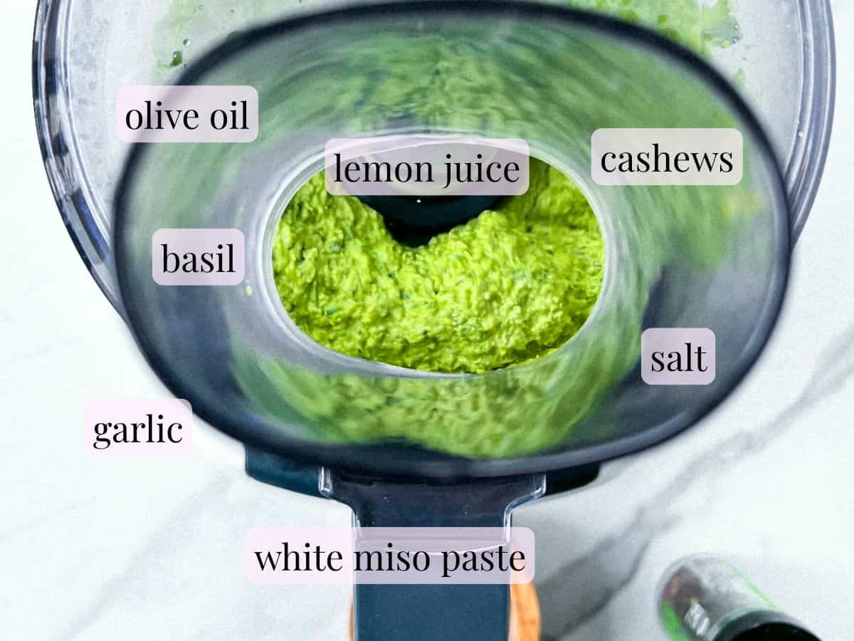 Cashew pesto ingredients.