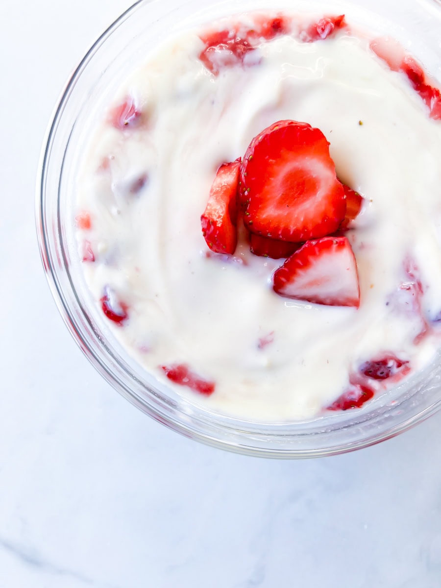 Strawberries and Cream Overnight Oats Entirely Emmy