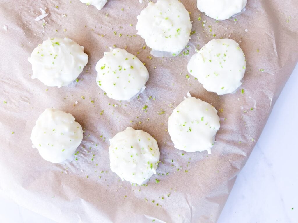 Healthy Coconut White Chocolate Balls.