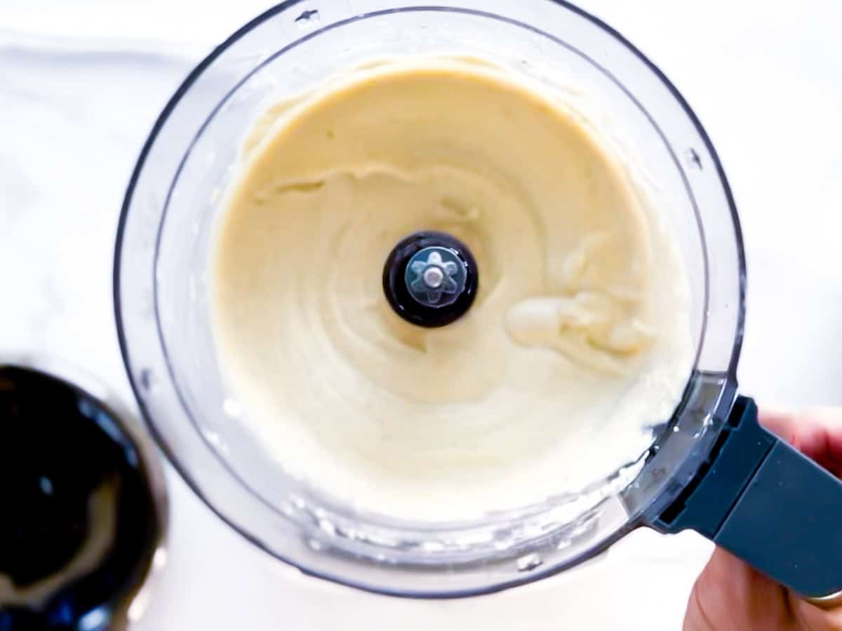 Blended feta cheese.