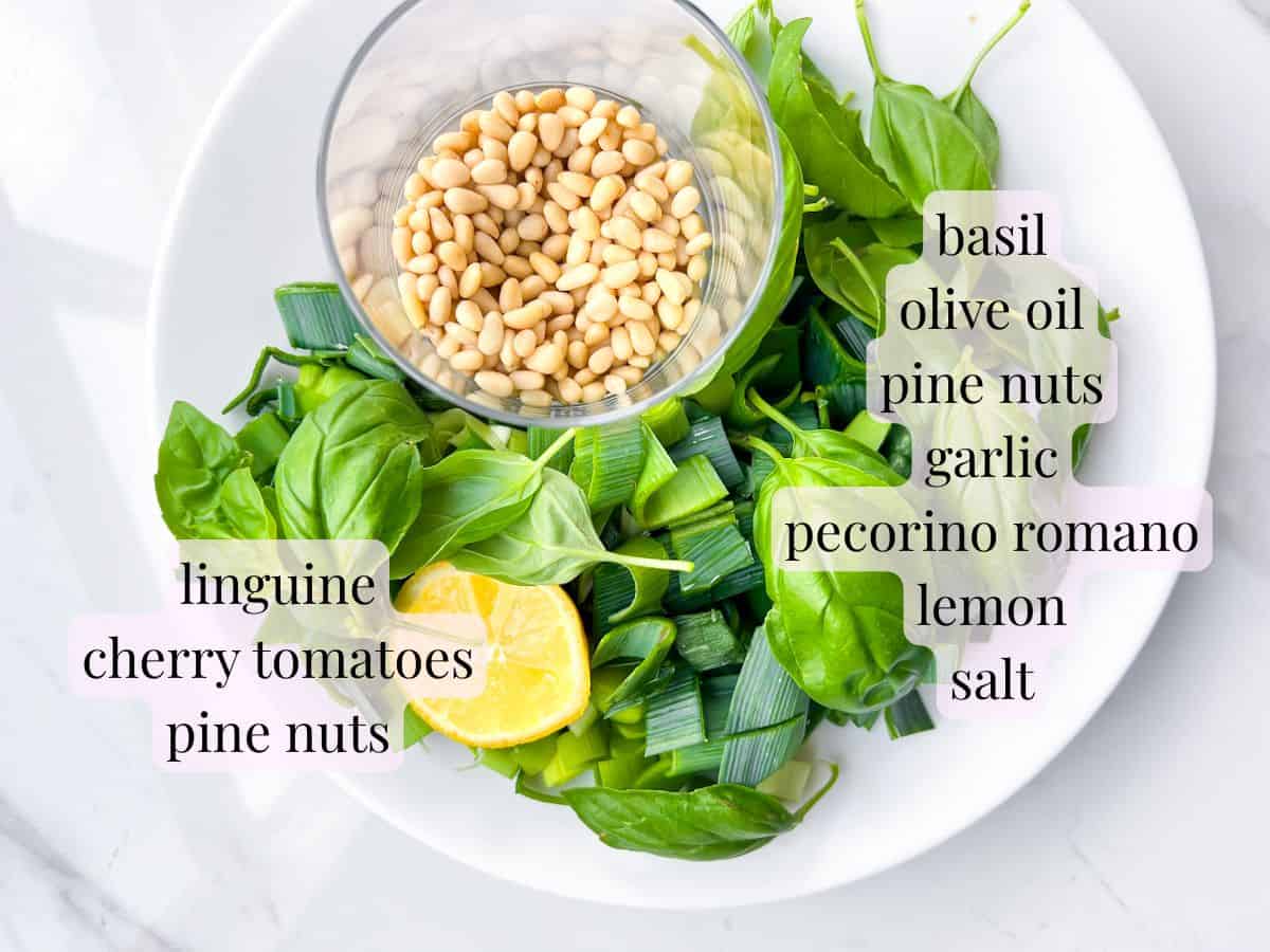 Pasta al pesto ingredients.
