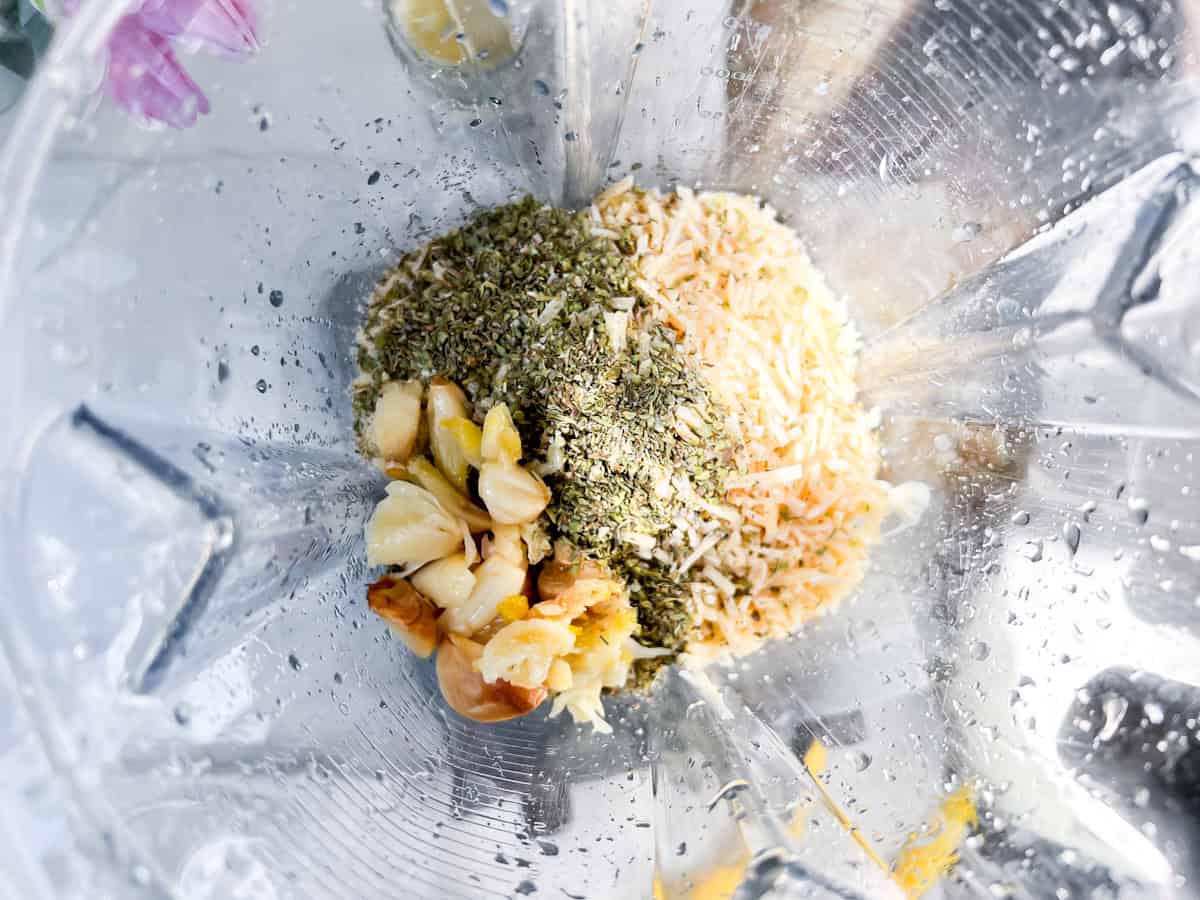 Garlic parmesan sauce ingredients in the blender.