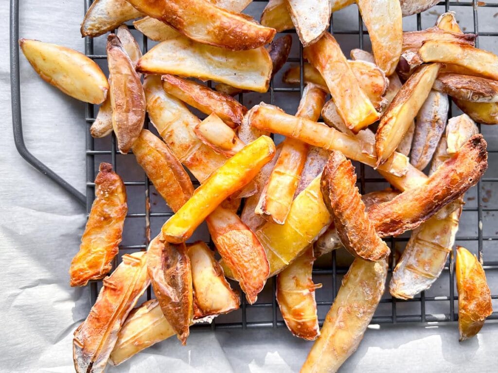 Baked potatoes that are very crispy.