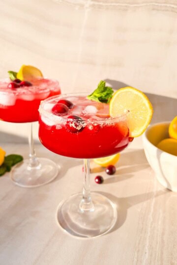 Cranberry Ginger Beer Mocktail.