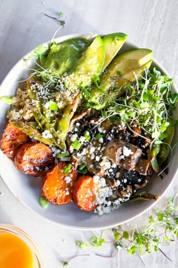 Ancient Grains Bowl. True Food.